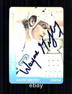 Wayne Gretzky NHL USA Upper Deck Traiding Card Original Sign. + A 250246