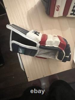 Wayne Gretzky New York Rangers Autographed Hespeler Gloves With Upper Deck COA