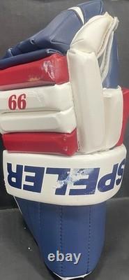 Wayne Gretzky Rangers Signed Hespeler Game Model Hockey Gloves Upper Deck COA