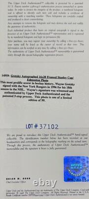 Wayne Gretzky Signed 16x20 Photo, Upper Deck Limited Edition /99. Auto UDA