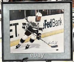 Wayne Gretzky Signed Autographed Framed 16x20 Photo UDA Upper Deck Authentic 300