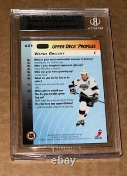 Wayne Gretzky Signed Card 1992-93 Upper Deck Auto Bas Beckett Authenticated