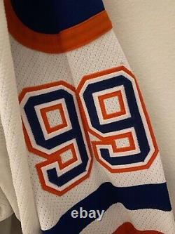 Wayne Gretzky Signed Edmonton Oilers Jersey Uda Upper Deck Limited Le 88/499