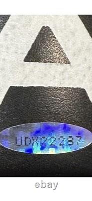 Wayne Gretzky Signed Game Model Hockey Gloves Upper Deck COA & UD Confirmation