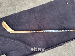 Wayne Gretzky Signed Hespeler 5500 Hockey Stick /399 Upper Deck Certified