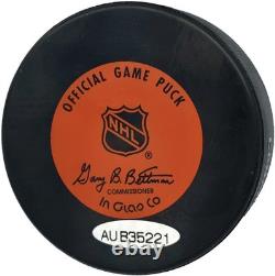 Wayne Gretzky Signed Los Angeles Kings Logo Game Puck UDA Holo #AUB35221