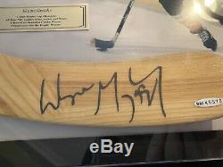 Wayne Gretzky Signed Stick Blade Shadow Box Display Upper Deck Uda #35/199