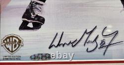 Wayne Gretzky Signed The Great Ones L. E. Cel 369/750 Upper Deck & Warner Bros