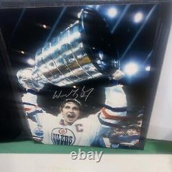 Wayne Gretzky Signed Upper Deck COA 8 x 10 Photo Oilers Stanley Cup