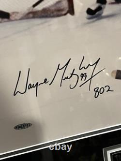 Wayne Gretzky Signed autograph LA Kings Photo, Upper Deck Authenticated