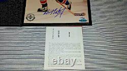 Wayne Gretzky Upper Deck Authentic Autograph 8x10. #9/99 Wow! New York Rangers