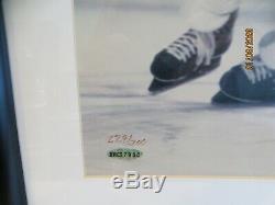 Wayne Gretzky Upper Deck Autographed Framed 16x20 Photograph