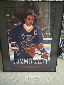 Wayne Gretzky Upper Deck Commitment Framed Print 30x25 NHL 697/4999 HOF Blues