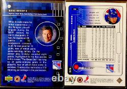Wayne Gretzky Upper Deck Mvp Silver Script Dynamics, Carved In Auto Card Lot