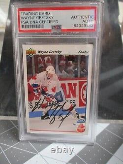 Wayne Gretzky autographed 1991-92 Upper Deck Canada 13 PSA SLABBED #84329782
